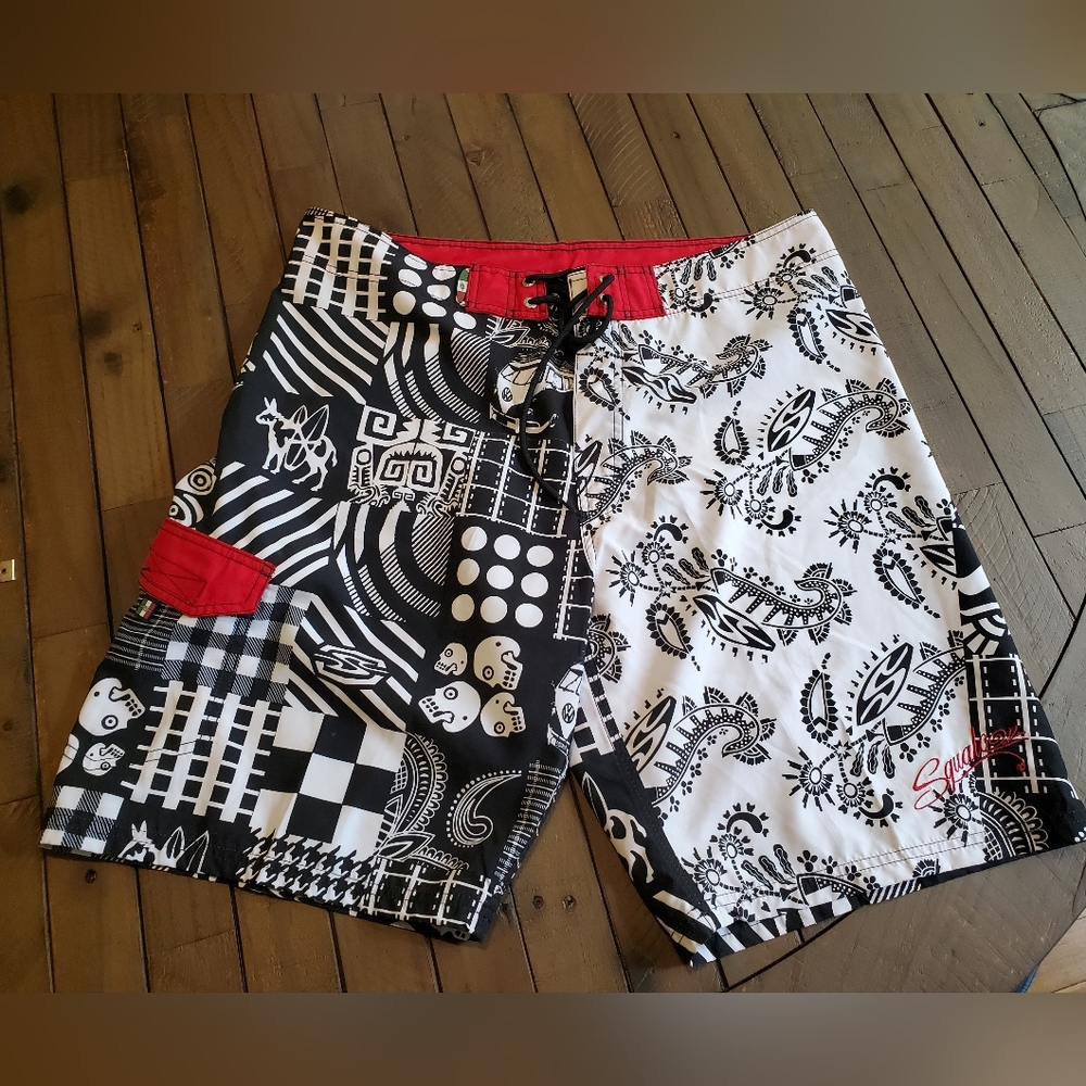 Squalo NWOT Black and White Graphic Board Shorts
